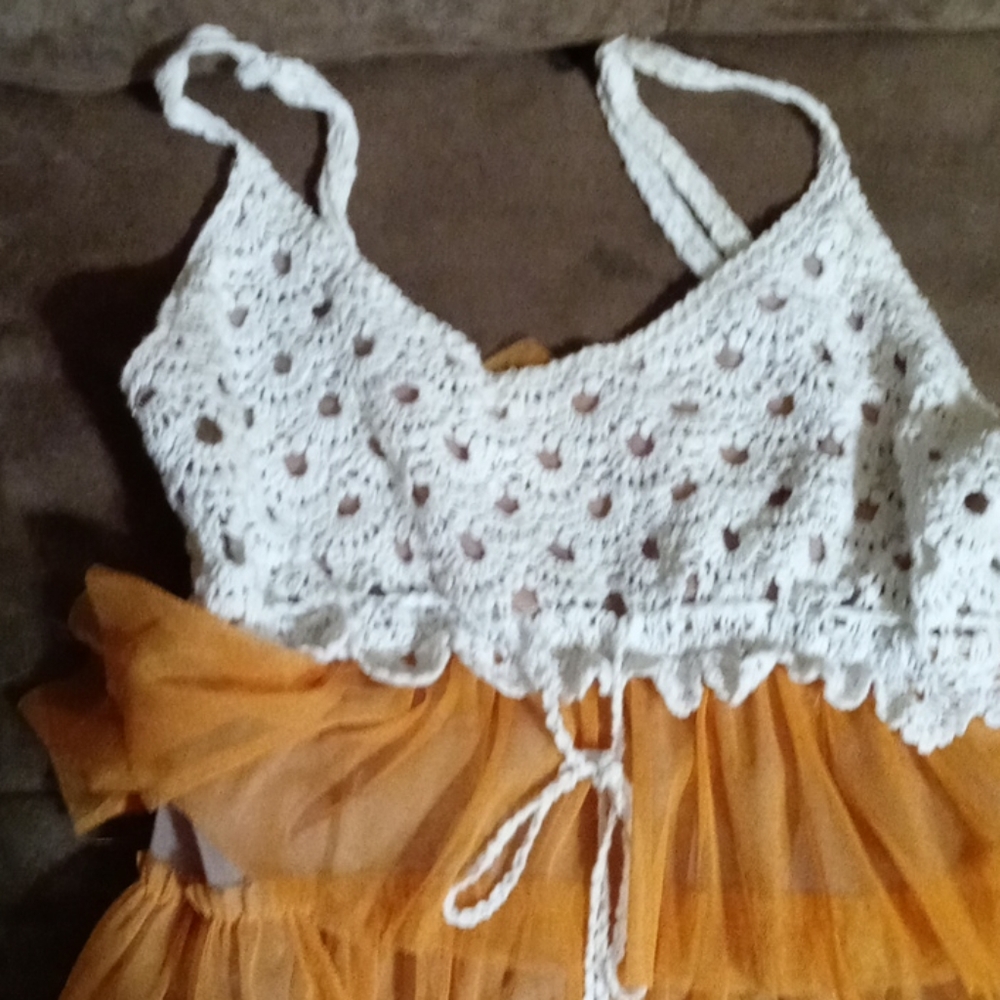 Dress - Picture 2 of 3